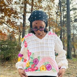 Dāmze Colorful Embroidered Sweater